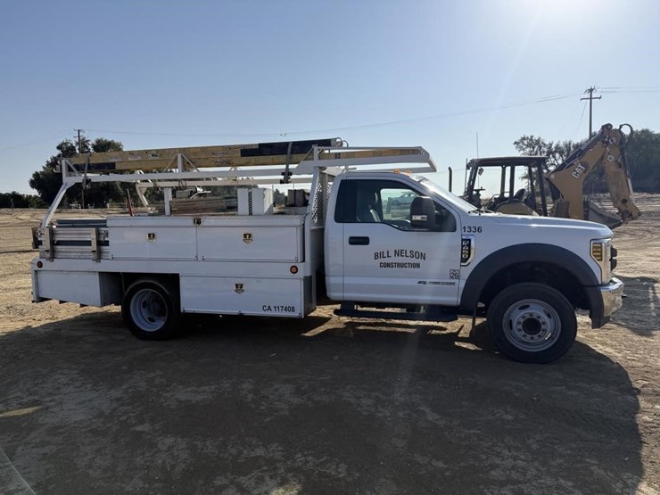 2019-ford-f450-image-4