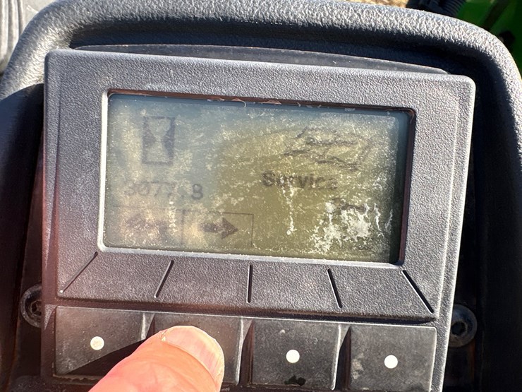 john-deere-9009a-image-11