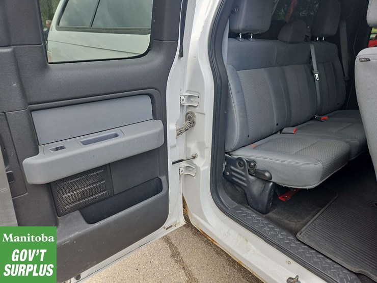 2014-ford-f150-image-28