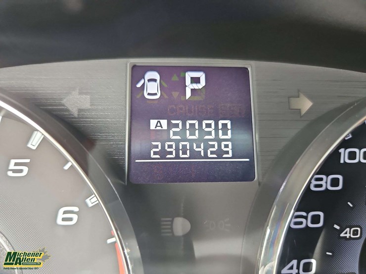 2012-subaru-outback-image-25