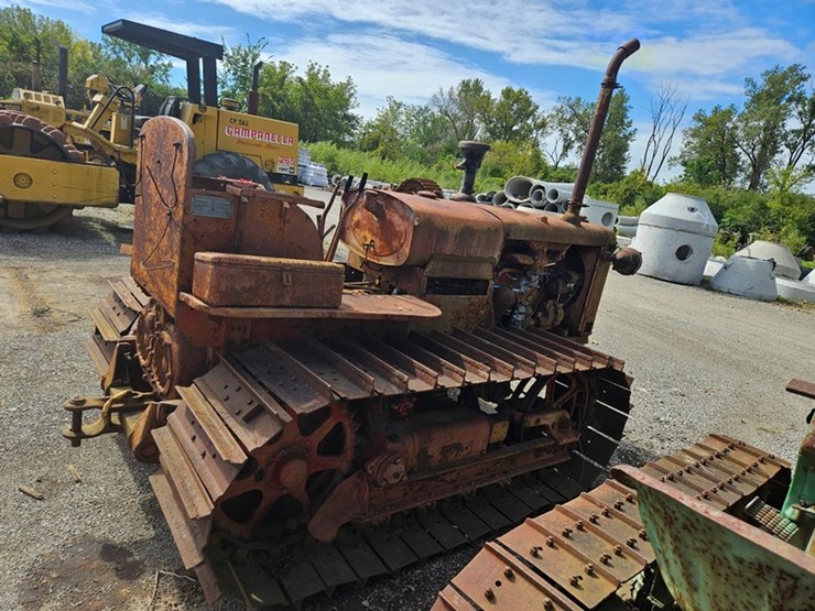 #2519-•-1939-mccormick-deering-td35-crawler-tractor-image-6