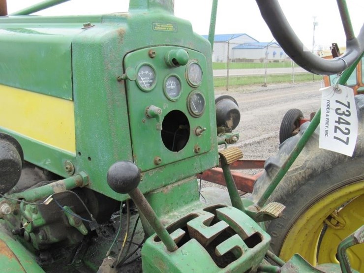 1957-john-deere-620-image-5