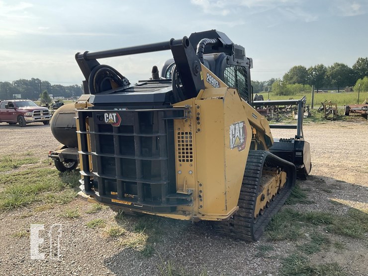 caterpillar-299d3-xe-land-management-image-7