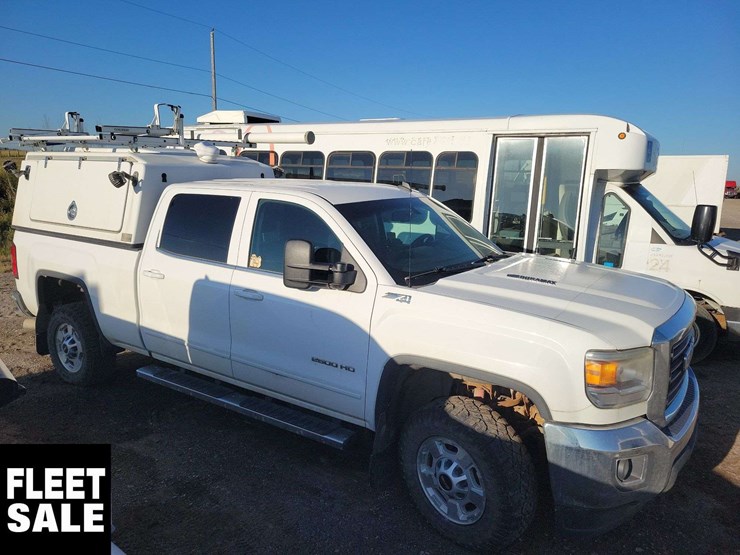 gmc-sierra-2500hd-image-2