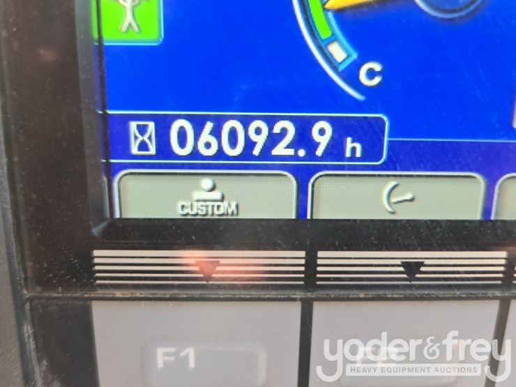2023-komatsu-d61px-24-image-64
