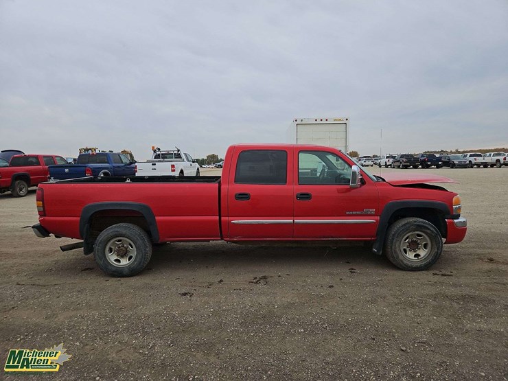 gmc-sierra-2500hd-image-9