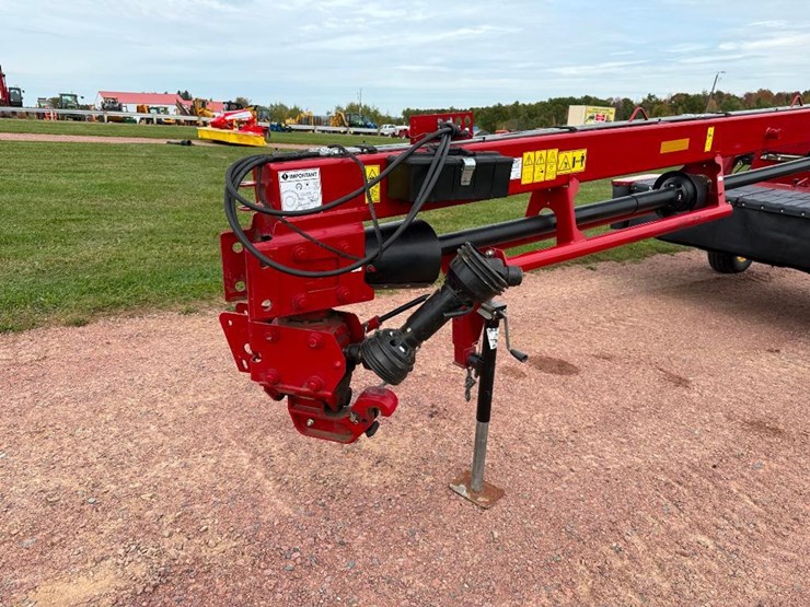 2022-new-holland-discbine-313-image-12