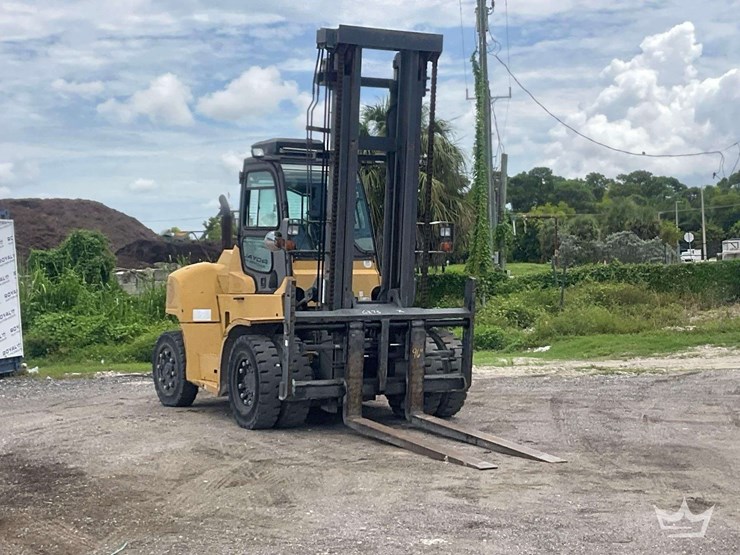 2014-caterpillar-dp100nt-21,600lb.-straight-mast-diesel-forklift-image-2