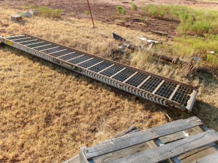 dolly-ramp,-14'-road-warrior-magnesium-image-3