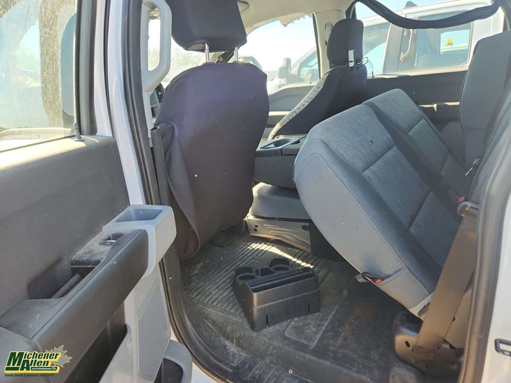 2023-ford-f250-image-11