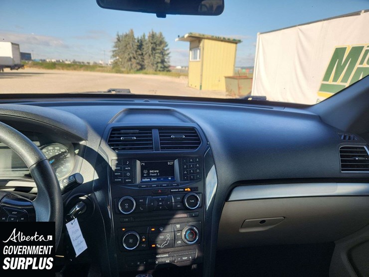 2017-ford-explorer-image-20