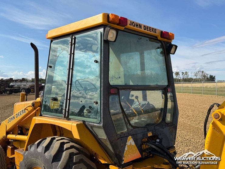 john-deere-10-image-47