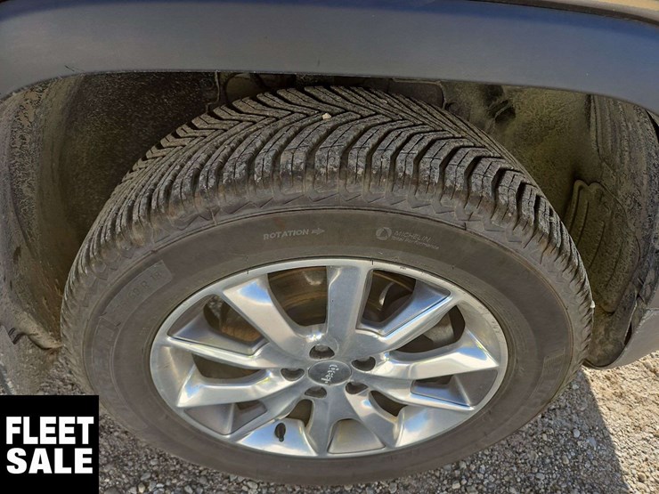 2014-jeep-cherokee-image-12