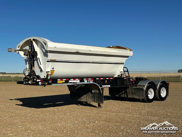2015-doepker-sd17799-l-t/a-side-dump-trailer-image-1