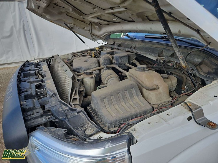 2011-ford-f350-image-25
