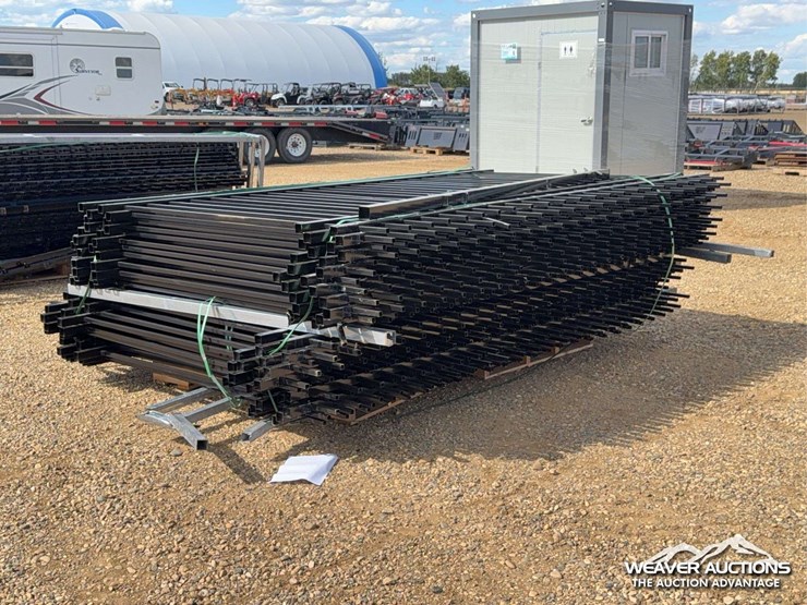 qty-of-(24)-10-ft.-galvanized-steel-fence-image-4