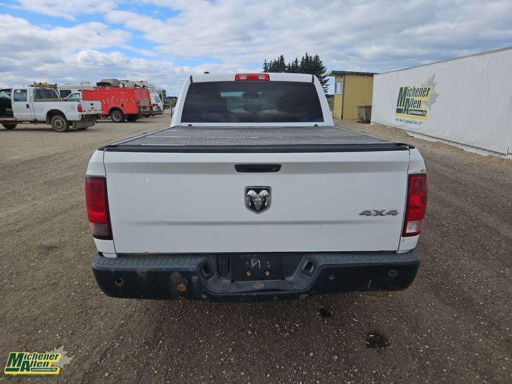 2014-dodge-1500-image-6