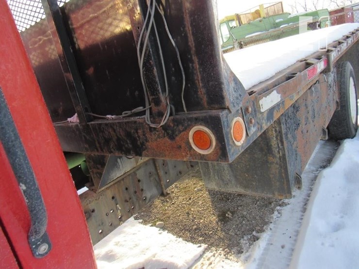 2005-international-durastar-4300-image-3