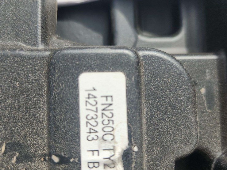 porter-cable-pneumatic-finish-nailer-image-2