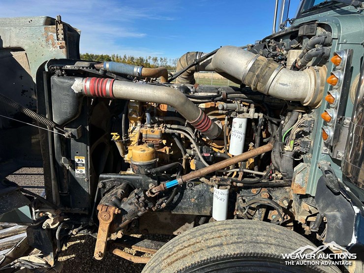 peterbilt-378-image-28
