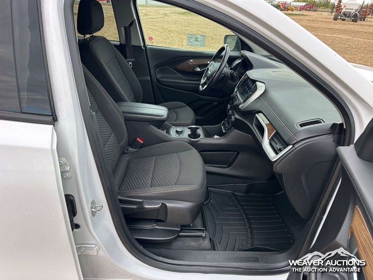 2018-gmc-terrain-image-36