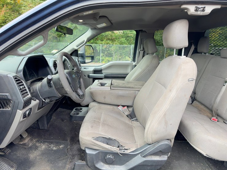 2017-ford-f150-xlt-image-18