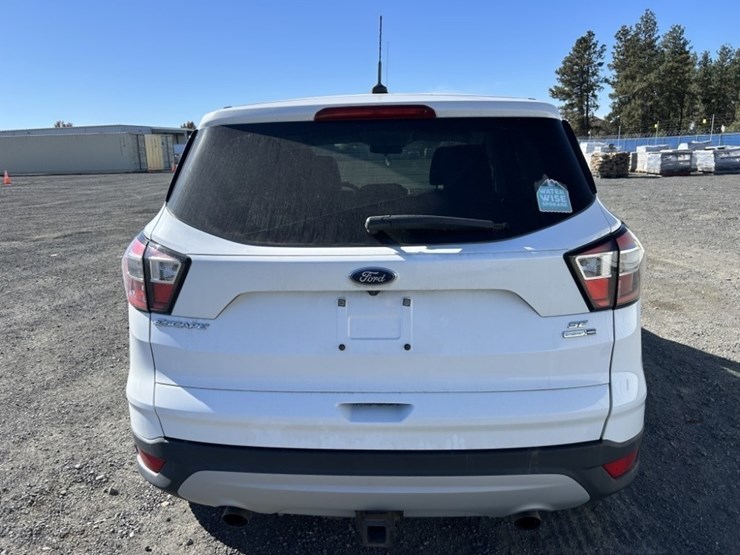 2017-ford-escape-image-4