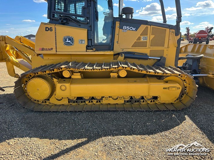 john-deere-10-image-21