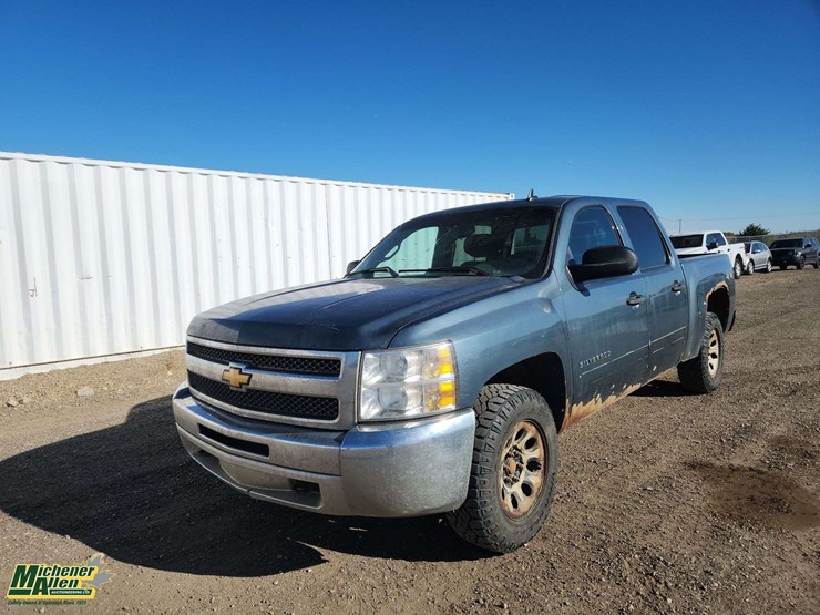 2012-chevrolet-silverado-1500-image-1
