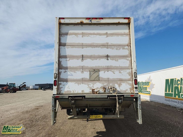 2014-international-durastar-4300-image-6