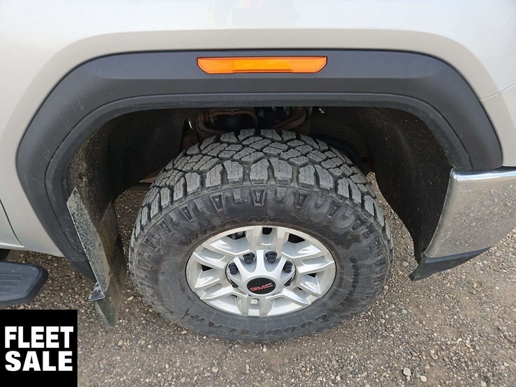 2020-gmc-sierra-2500hd-image-12