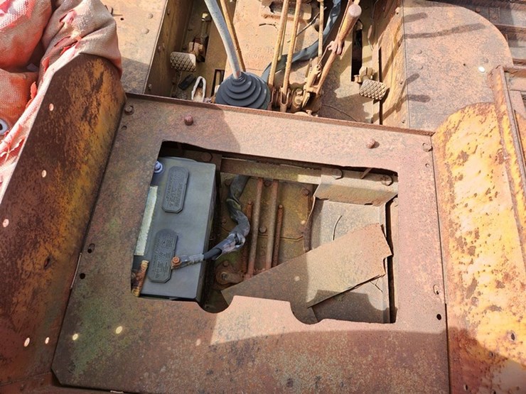 #2519-•-1939-mccormick-deering-td35-crawler-tractor-image-23