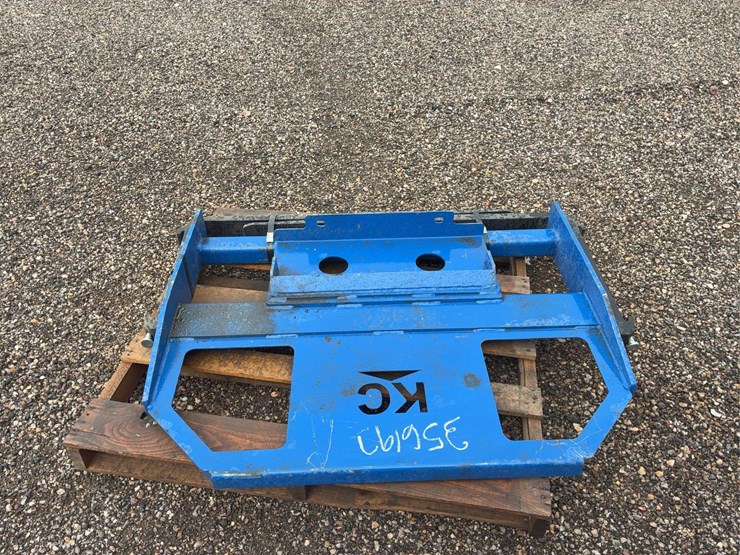 mini-skid-fork-left-frame-and-forks-image-3