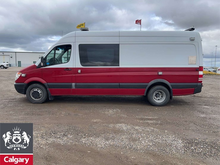 2008-dodge-sprinter-3500-image-5