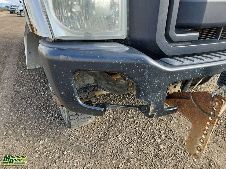 2011-ford-f350-image-40