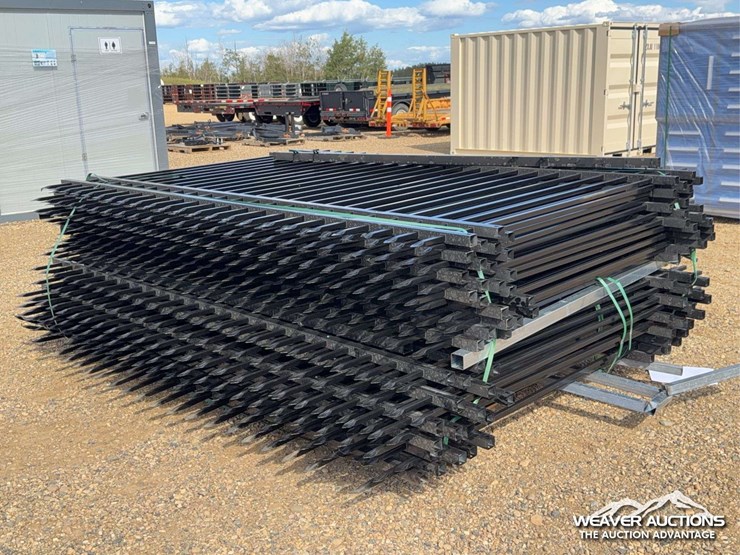 qty-of-(24)-10-ft.-galvanized-steel-fence-image-1