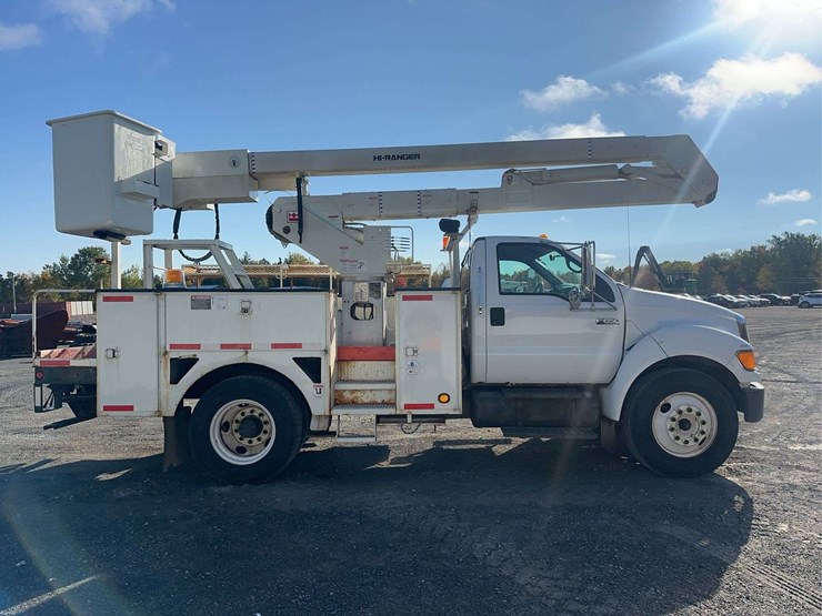 2005-ford-f650-xl-image-4