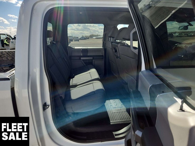 2022-ford-f250-image-16