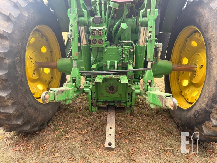 2000-john-deere-7510-image-11