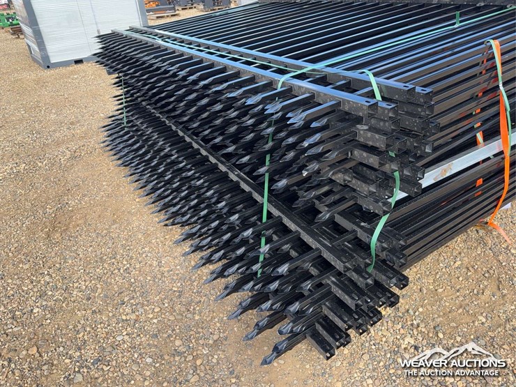 qty-of-(24)-10-ft.-galvanized-steel-fence-image-7