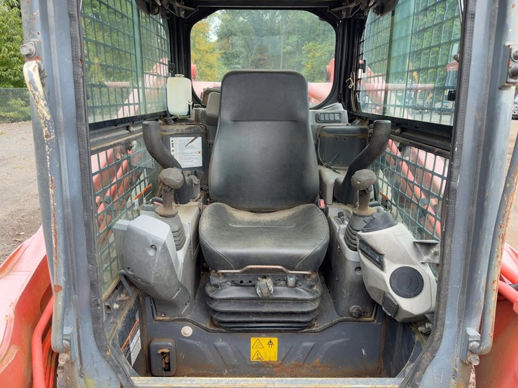 2019-kubota-svl95-2s-image-20