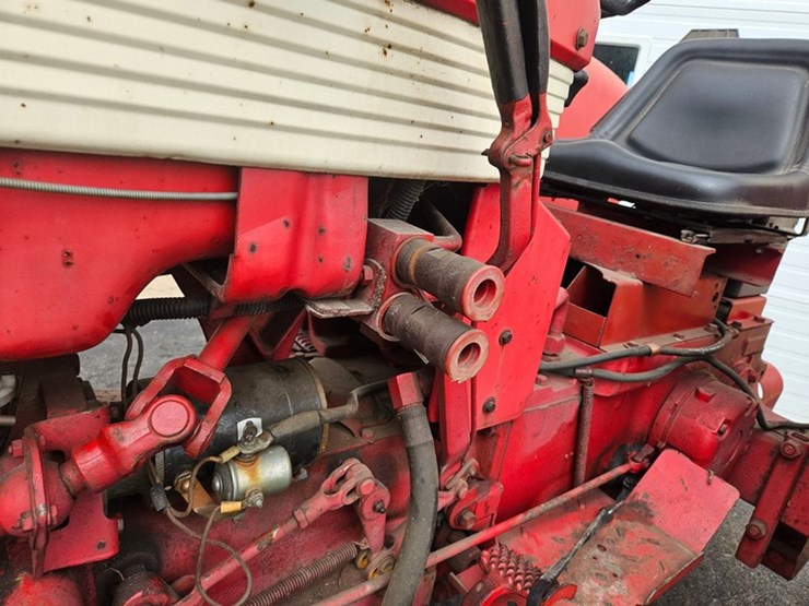 #2509-•-1959-farmall-340-tractor-image-18