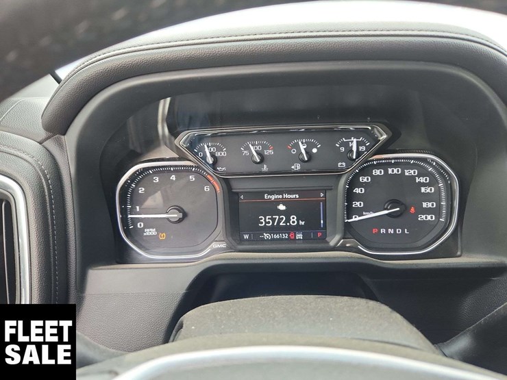2023-gmc-sierra-2500hd-image-18