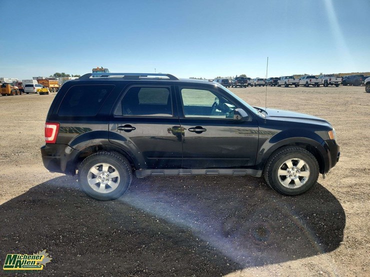2012-ford-escape-image-7