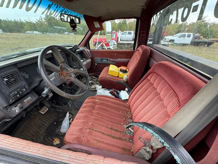 gmc-topkick-image-34