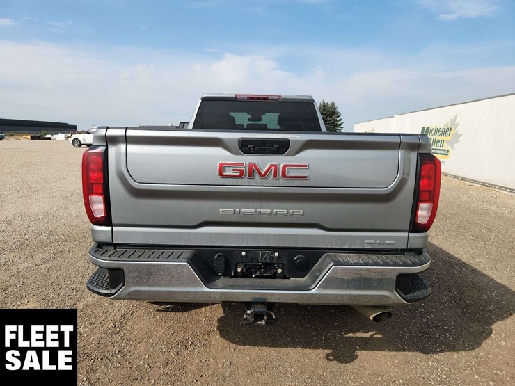 2024-gmc-sierra-2500hd-image-6