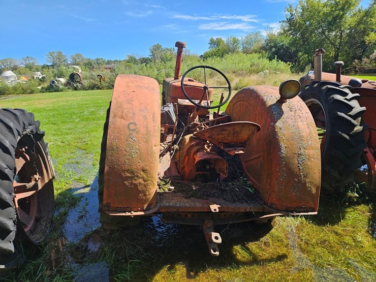 #2524-•-1948-case-la-tractor-image-4
