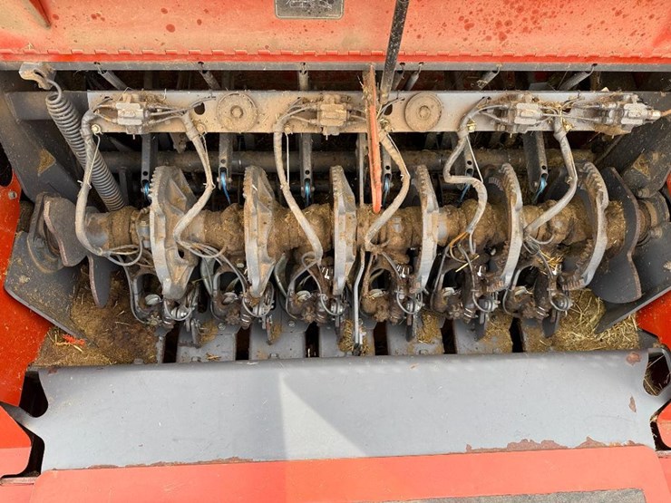 massey-ferguson-2170-image-47