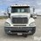 2005-freightliner-columbia-120-image-2