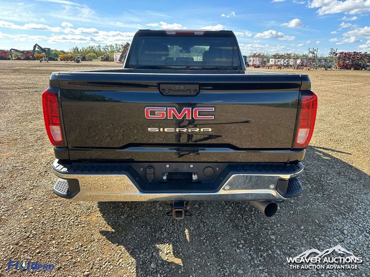gmc-sierra-2500hd-image-47